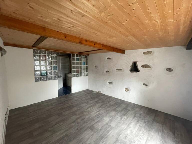 Authentique maison de pierres à restaurer — photo 1