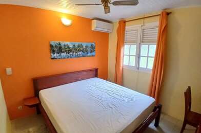 Maison 6 pièces 1450 €