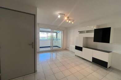 Appartement 3 pièces 720 €