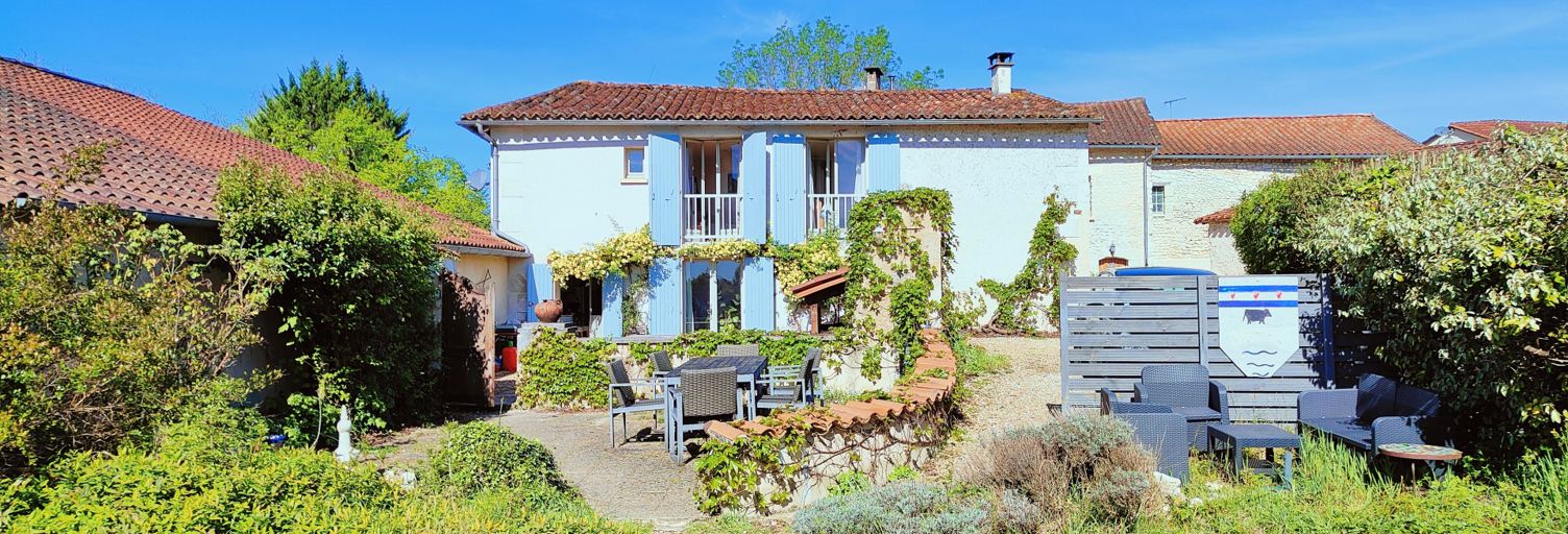 Maison 5 Pièces 135 m² à vendre à Bonnes (16390)