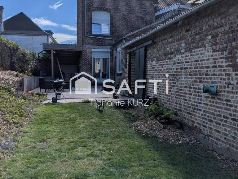 Maison de ville aux portes de Béthune avec jardin stationnement et carport — photo 1