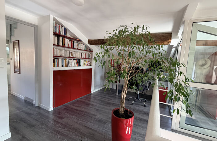 Appartement T4 lumineux au calme — photo 3