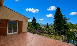 Maison 4 Pièces 154 m² à louer à Carnoules (83660)