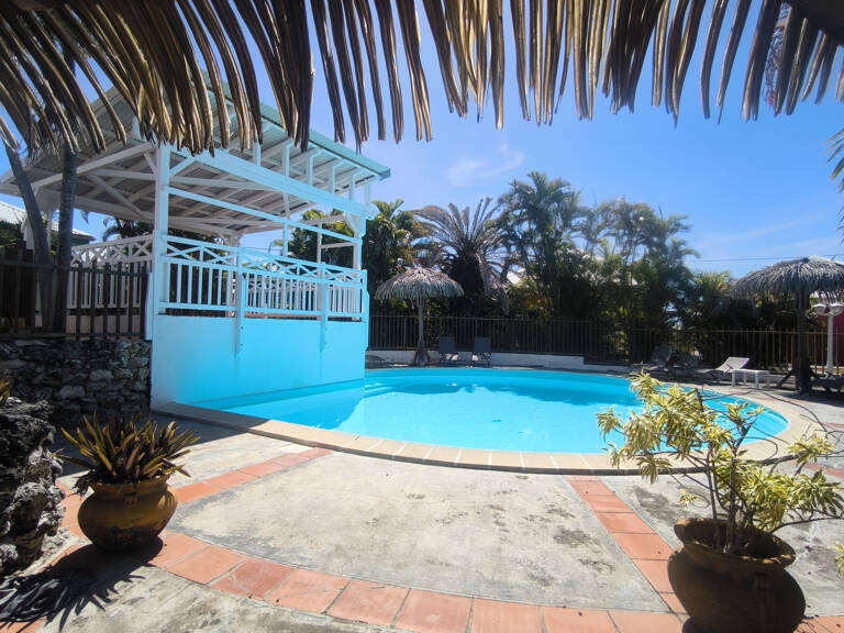 Jolie bungalow F2 dans résidence avec piscine à 200m de la p — photo 1
