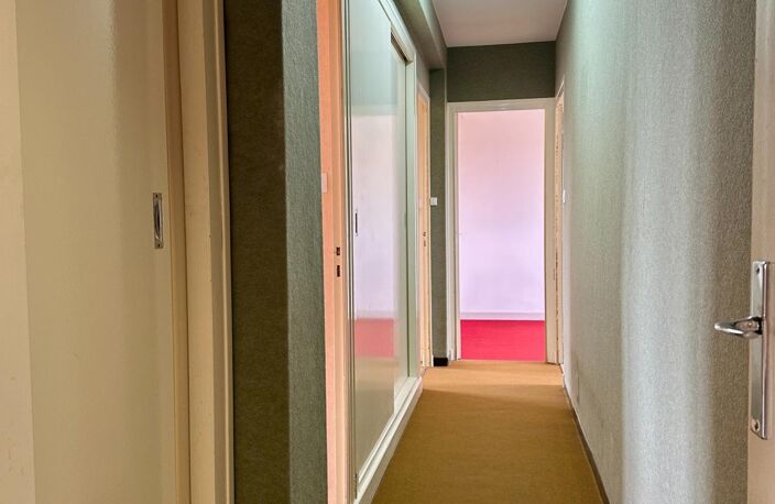 Appartement avec 3 chambres, garage et cave — photo 4