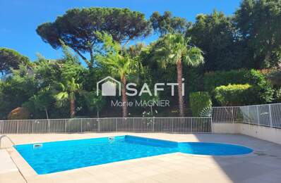CAVALAIRE-SUR-MER   APPARTEMENT T2  DE 42M2 ENTIÈREMENT RÉNOVÉ AVEC TERRASSE, PARKING ET PISCINE RESIDENCE SECURISEE DE STANDING PROCHE CENTRE- VILLE. — photo du bien