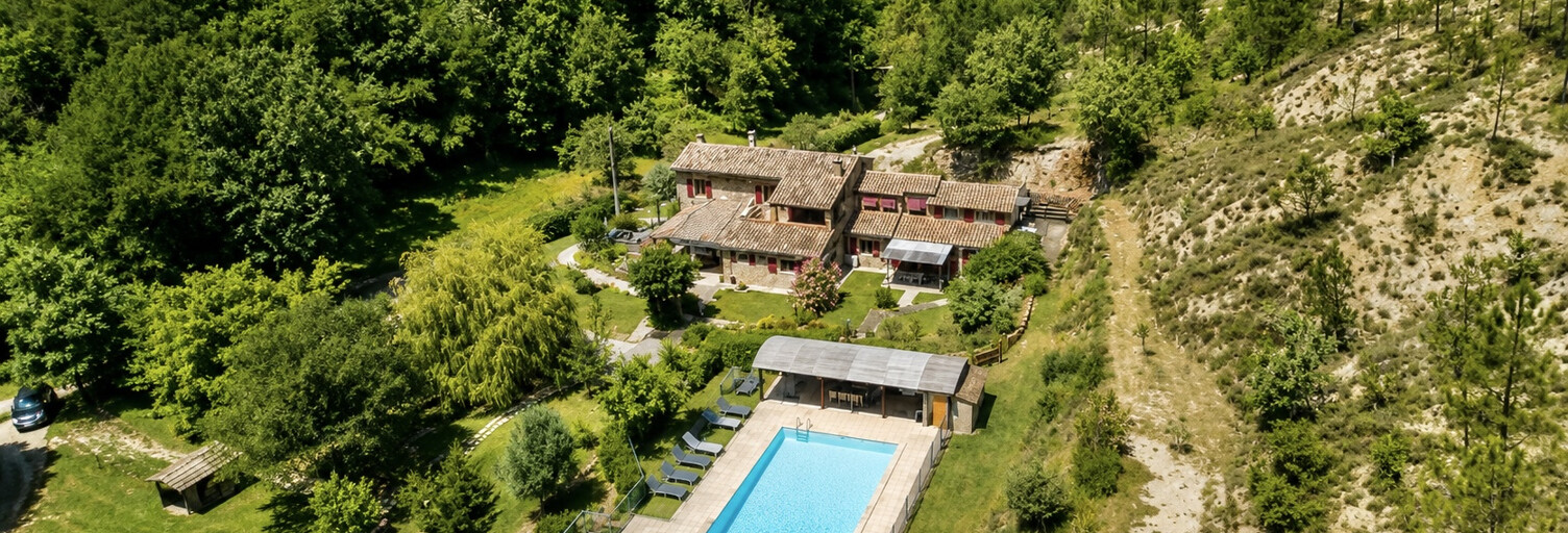 Maison 8 Pièces 216 m² à vendre à Banne (07460)