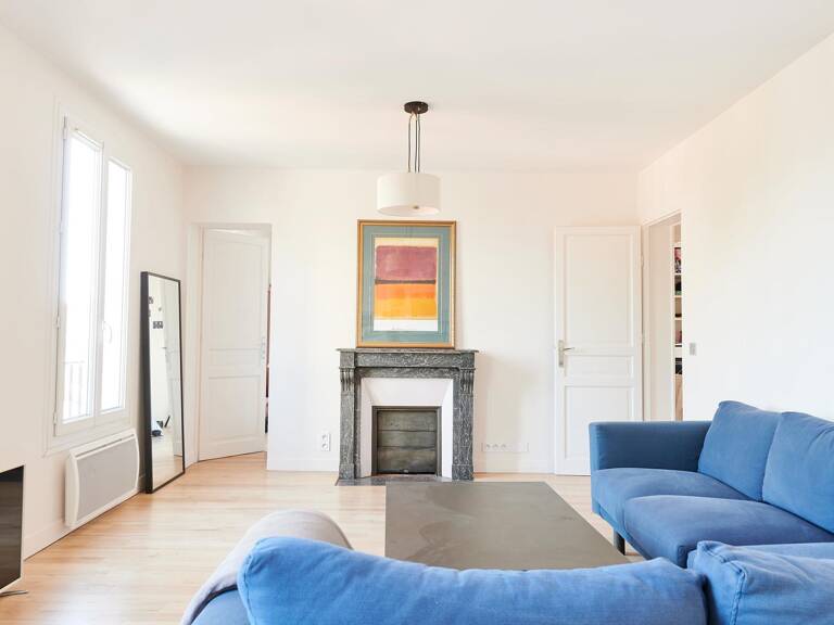 Appartement entièrement rénové situé au calme — photo 1