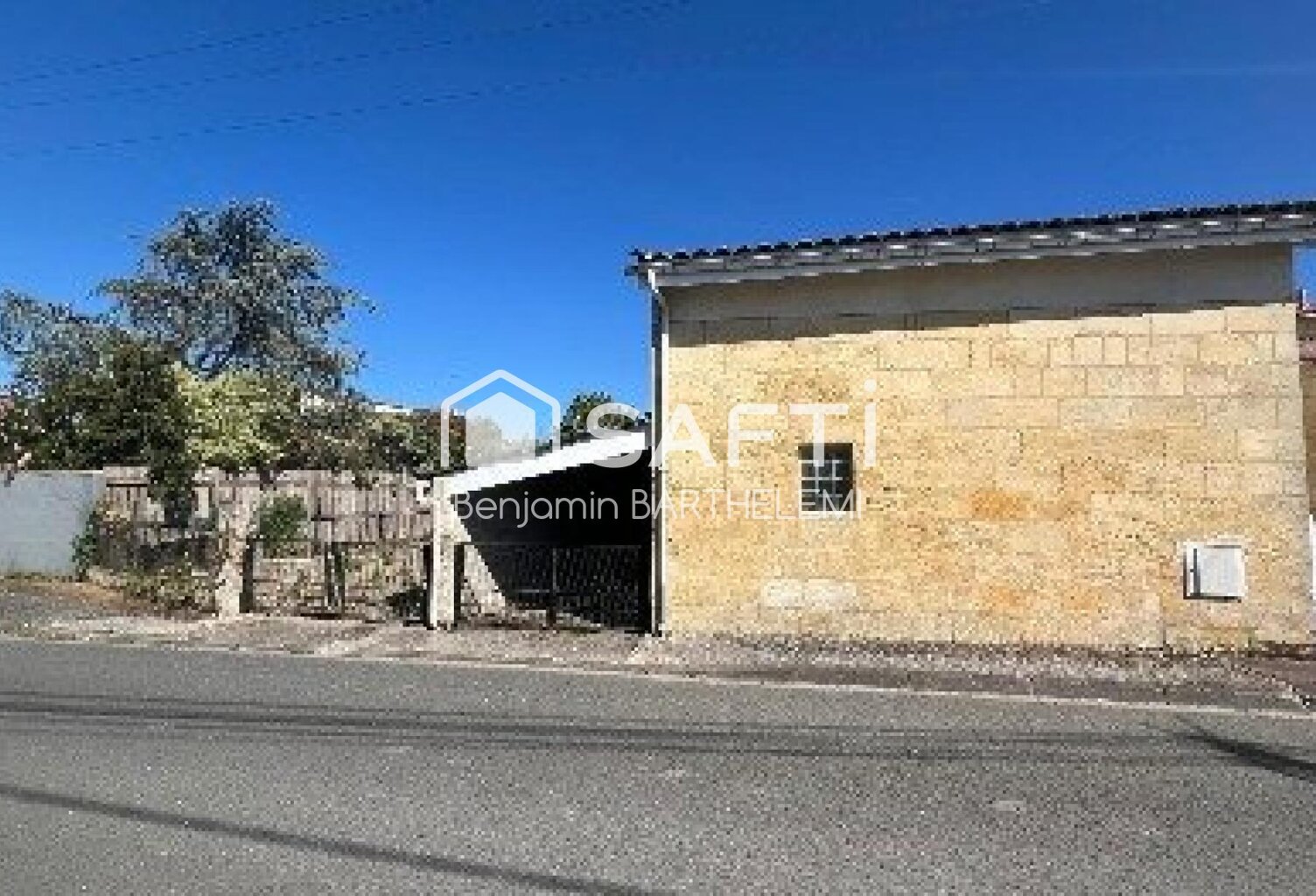 Dépendance en pierre, un secteur recherché. — photo 1
