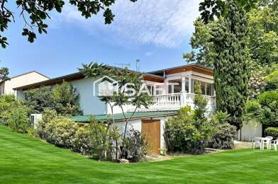 Maison 11 pièces 748000 €