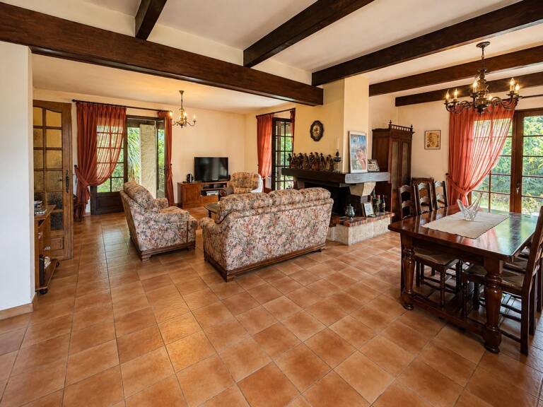 Maison familiale 4 chambres, belle pièce de vie — photo 1