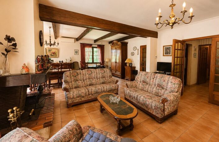 Maison familiale 4 chambres, belle pièce de vie — photo 2