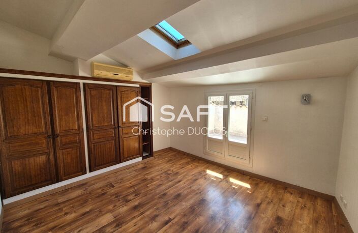 Appartement en duplex avec terrasse et garage non attenant. — photo 4
