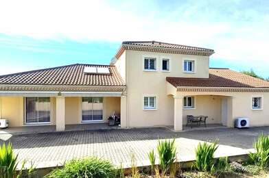 Maison 6 pièces 330000 €