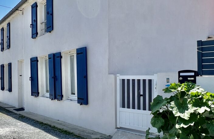 Vente Maison/villa 7 pièces — photo 2