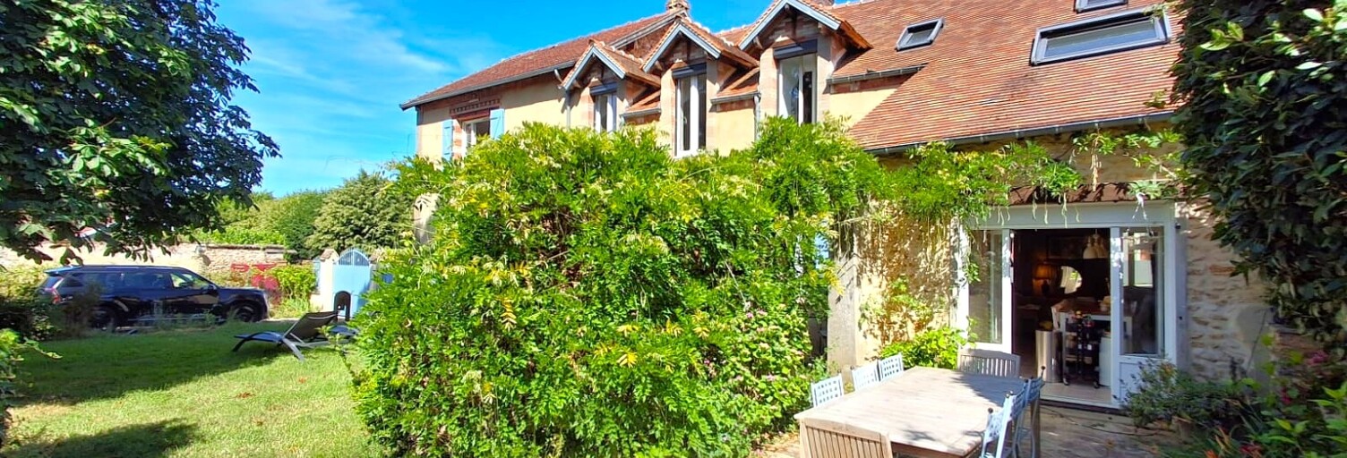 Maison 8 Pièces 220 m² à vendre à Tacoignières (78910)