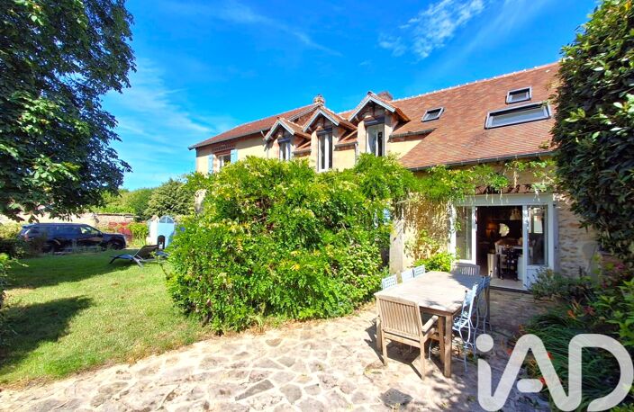 Vente Maison/villa 8 pièces — photo 2