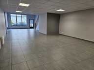 Local commercial — photo 3