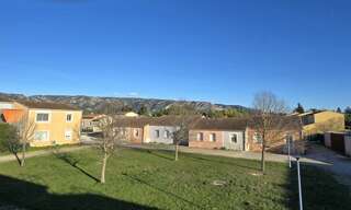 Appartement 4 Pièces 100 m² à louer à Cheval-Blanc (84460)