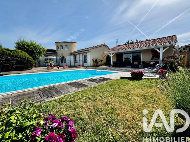 Vente Maison/villa 5 pièces — photo 1