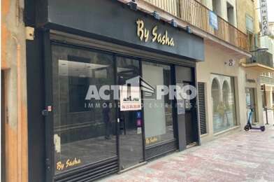 Commerce  1900 €