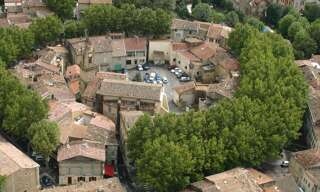 Commerce  45 m² à vendre à Grans (13450)