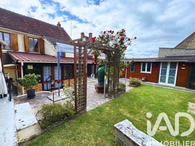 Vente Maison/villa 6 pièces — photo 1