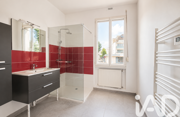 Vente Immeuble 210 m&sup2; — photo 4