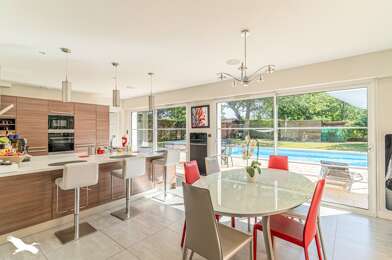 Maison 7 pièces 724640 €