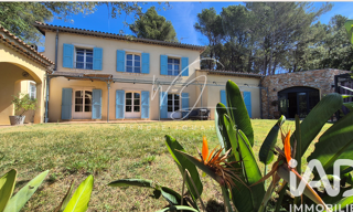 Maison 10 Pièces 304 m² à vendre à Cuers (83390)