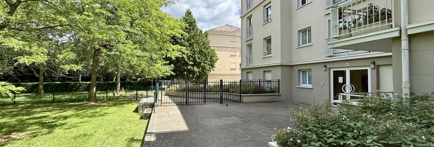 Appartement 3 Pièces 59 m² à vendre à Guyancourt (78280)
