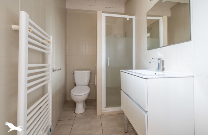 Vente maison 6 pièces 77 m² Saint-Georges-d'Oléron (17190) — photo 4