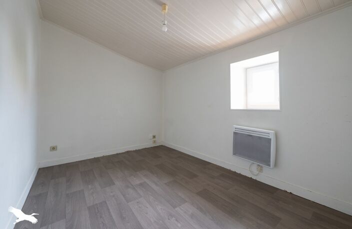 Vente maison 6 pièces 77 m² Saint-Georges-d'Oléron (17190) — photo 5