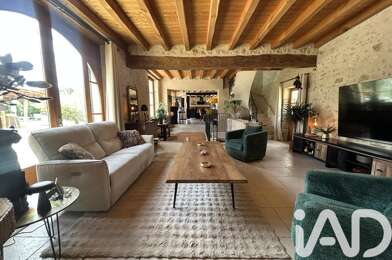 Maison 10 pièces 659000 €