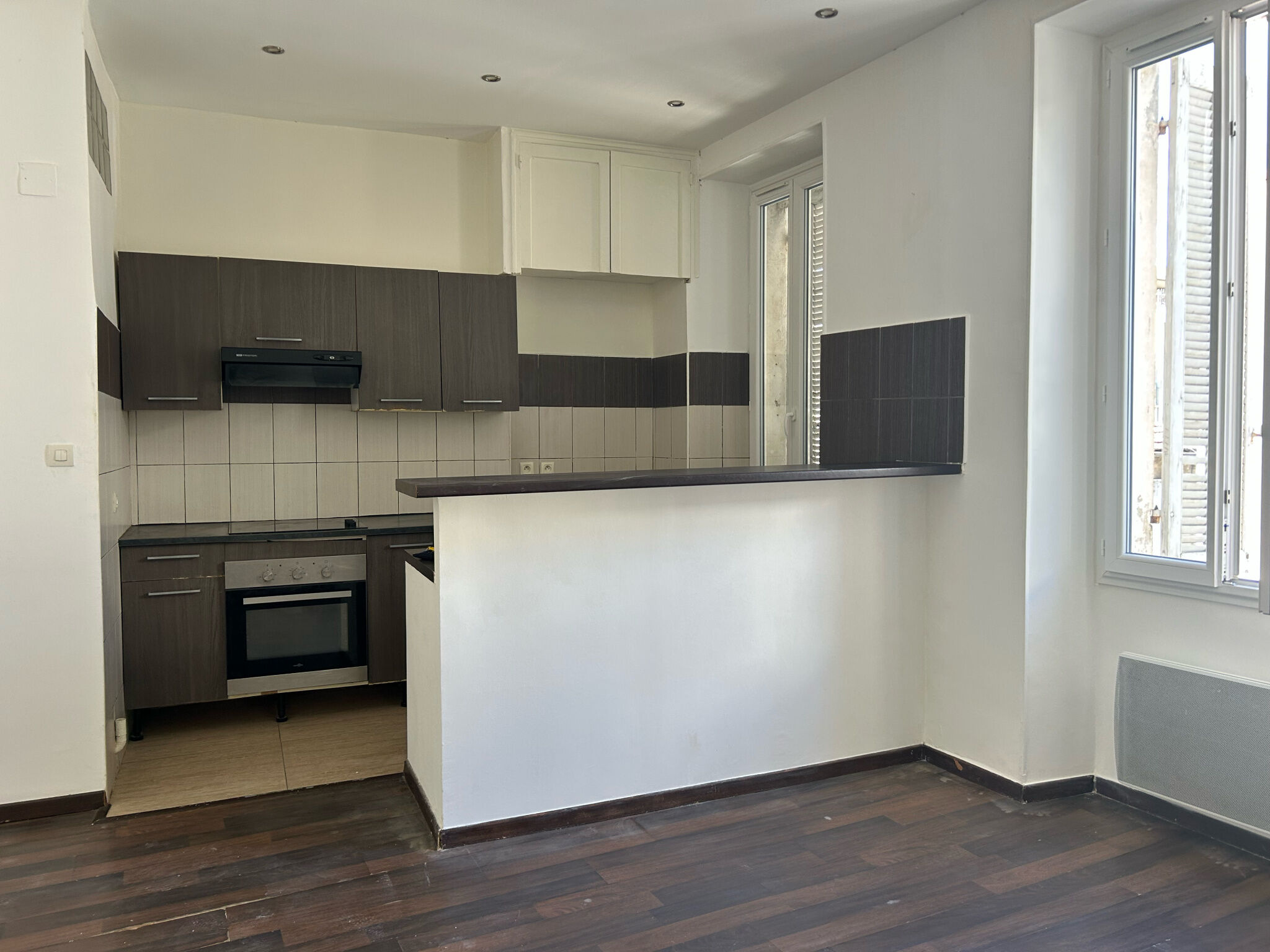 Appartement  T2 à louer Marseille 8eme 13008