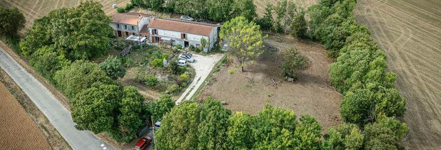 Maison 4 Pièces 143 m² à vendre à Chambon (17290)
