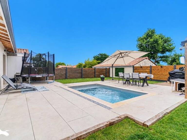 Contemporaine de 5 pièces principales — photo 1