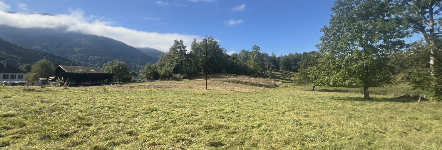 Terrain  900 m² à vendre à La Table (73110)