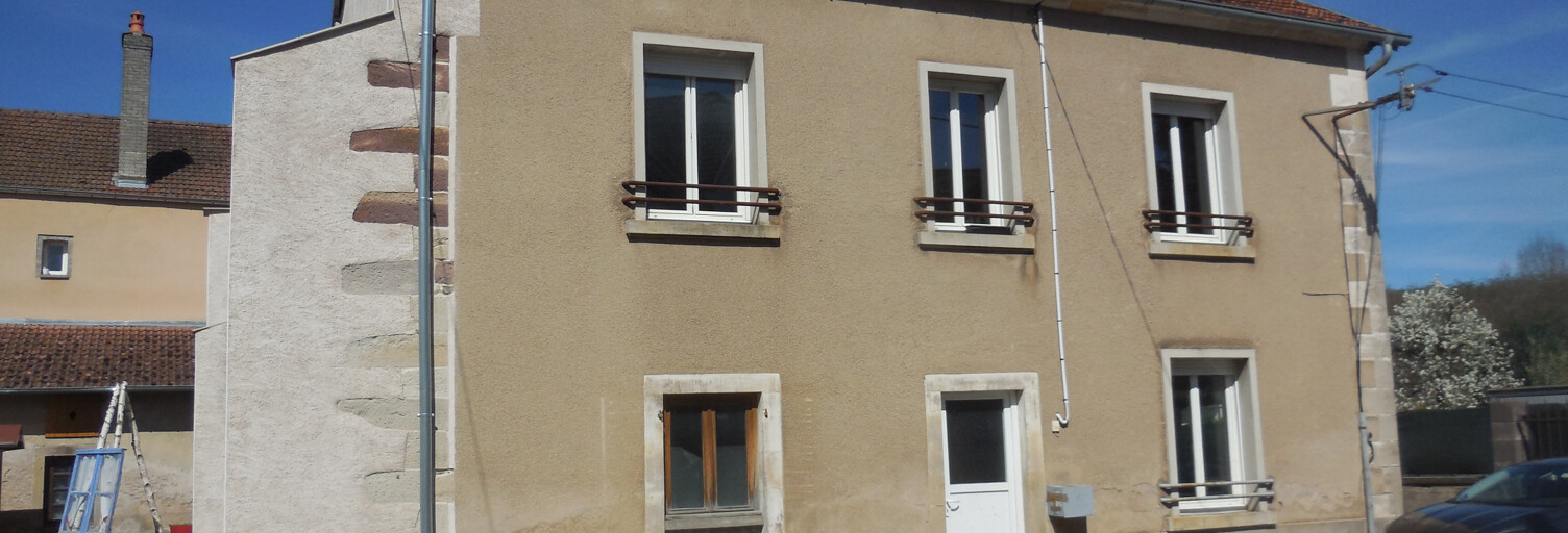 Maison 4 Pièces 121 m² à vendre à Aillevillers-et-Lyaumont (70320)