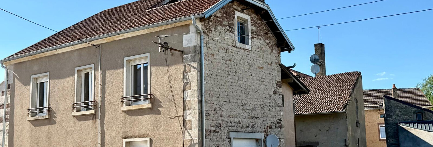 Maison 4 Pièces 121 m² à vendre à Aillevillers-et-Lyaumont (70320)