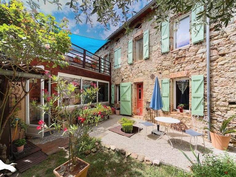 Maison de ville de 5 pièces principales — photo 1