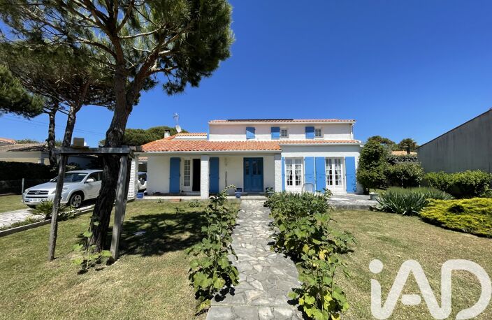 Vente Maison/villa 8 pièces — photo 3