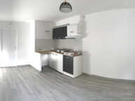 Location Appartement 2 pieces de 33m2 en Rez chaussée avec C — photo 2