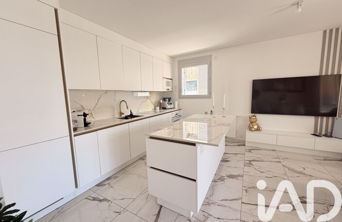 Vente Appartement 4 pièces — photo 2