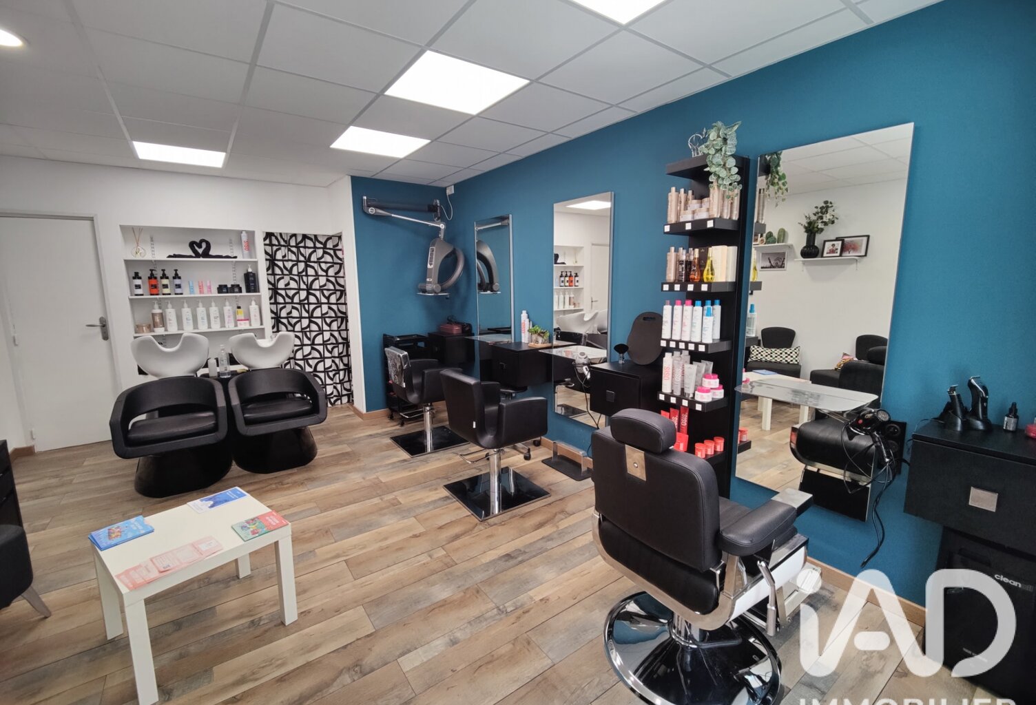 Vente Esthétique, Coiffure 27 m&sup2; — photo 1