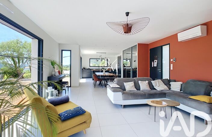 Vente Maison/villa 5 pièces — photo 2