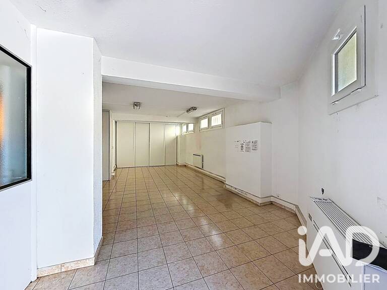 Vente Boutique/Local commercial 62 m&sup2; — photo 1