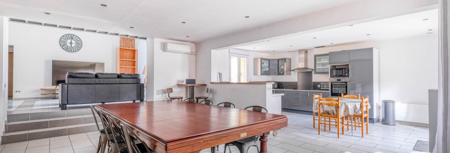 Maison 6 Pièces 217 m² à vendre à Vendrest (77440)