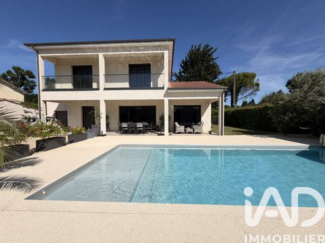 Vente Maison traditionnelle 7 pièces — photo du bien