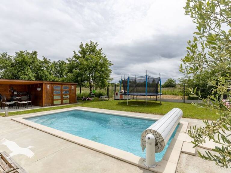 Villa de 6 pièces principales — photo 1